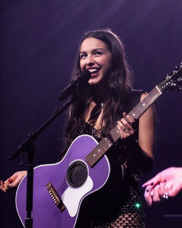 Click here to visit Olivia Rodrigo's Spotify